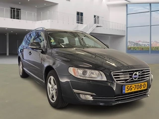 Hoofdafbeelding Volvo V70 Volvo V70 2.0 D3 DYNAMIC ED.