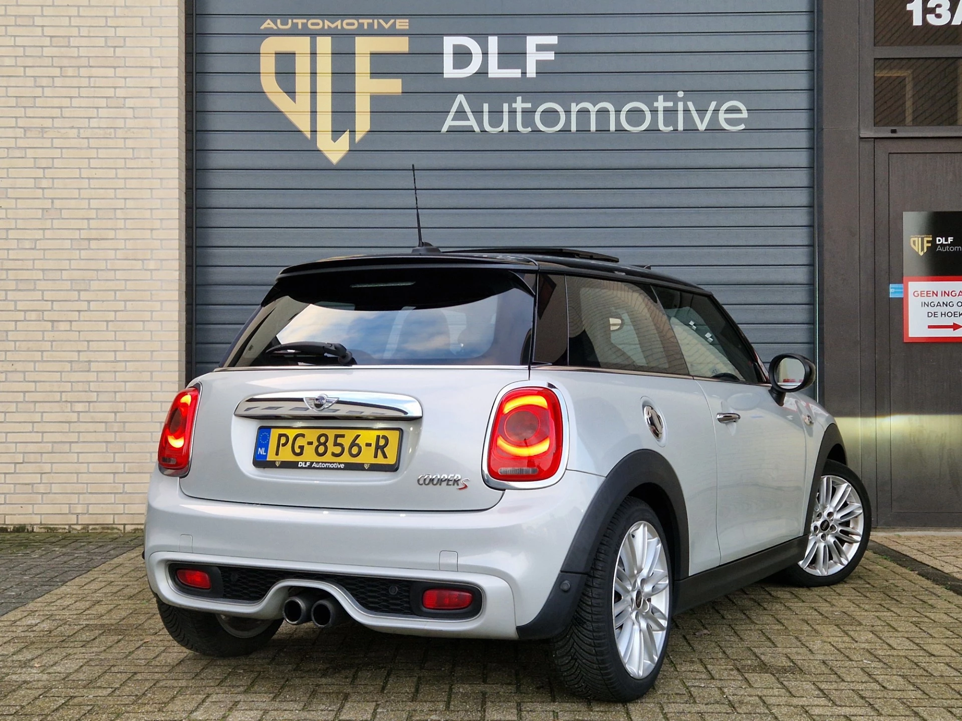 Hoofdafbeelding MINI Cooper S