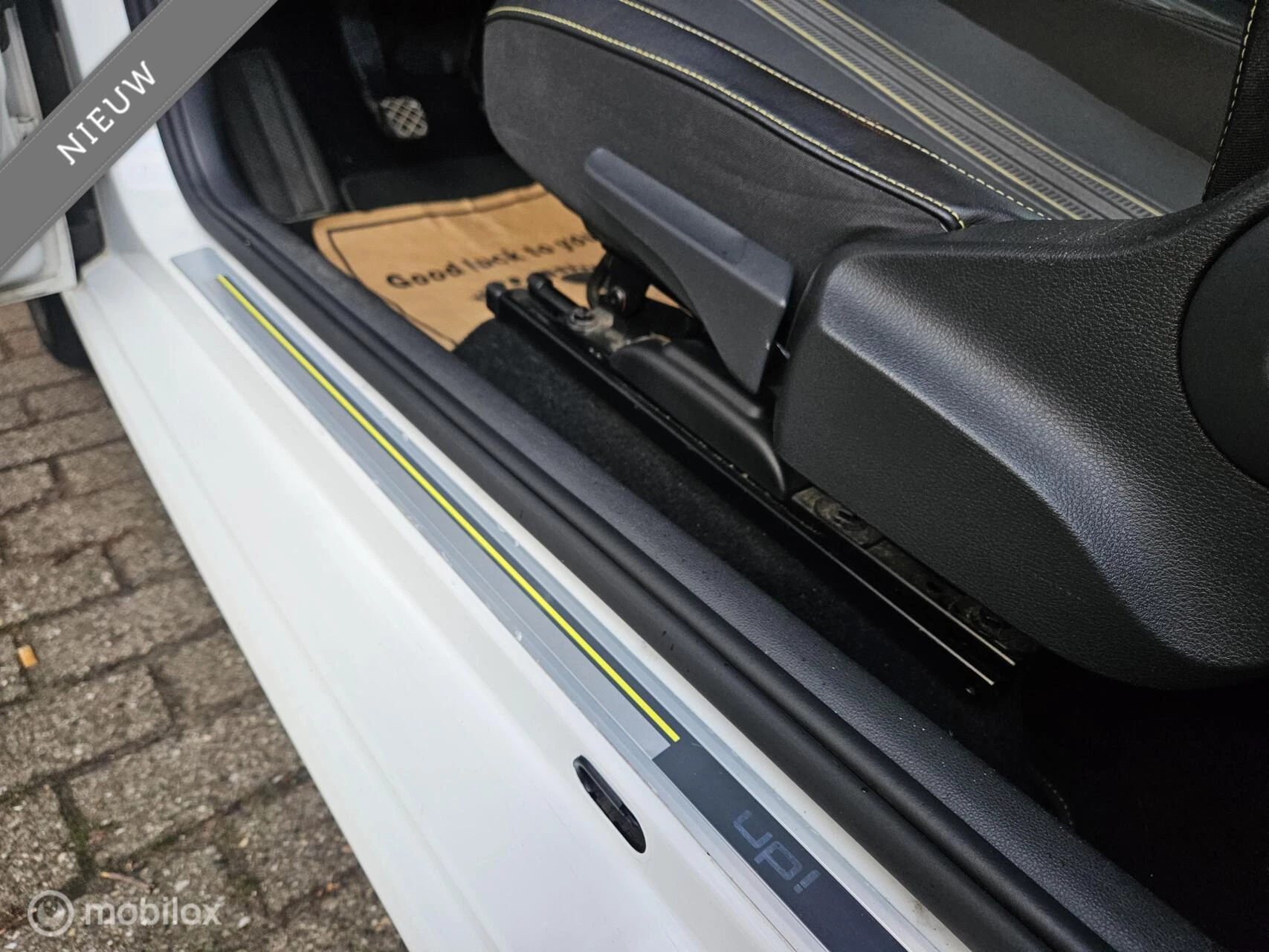 Hoofdafbeelding Volkswagen up!