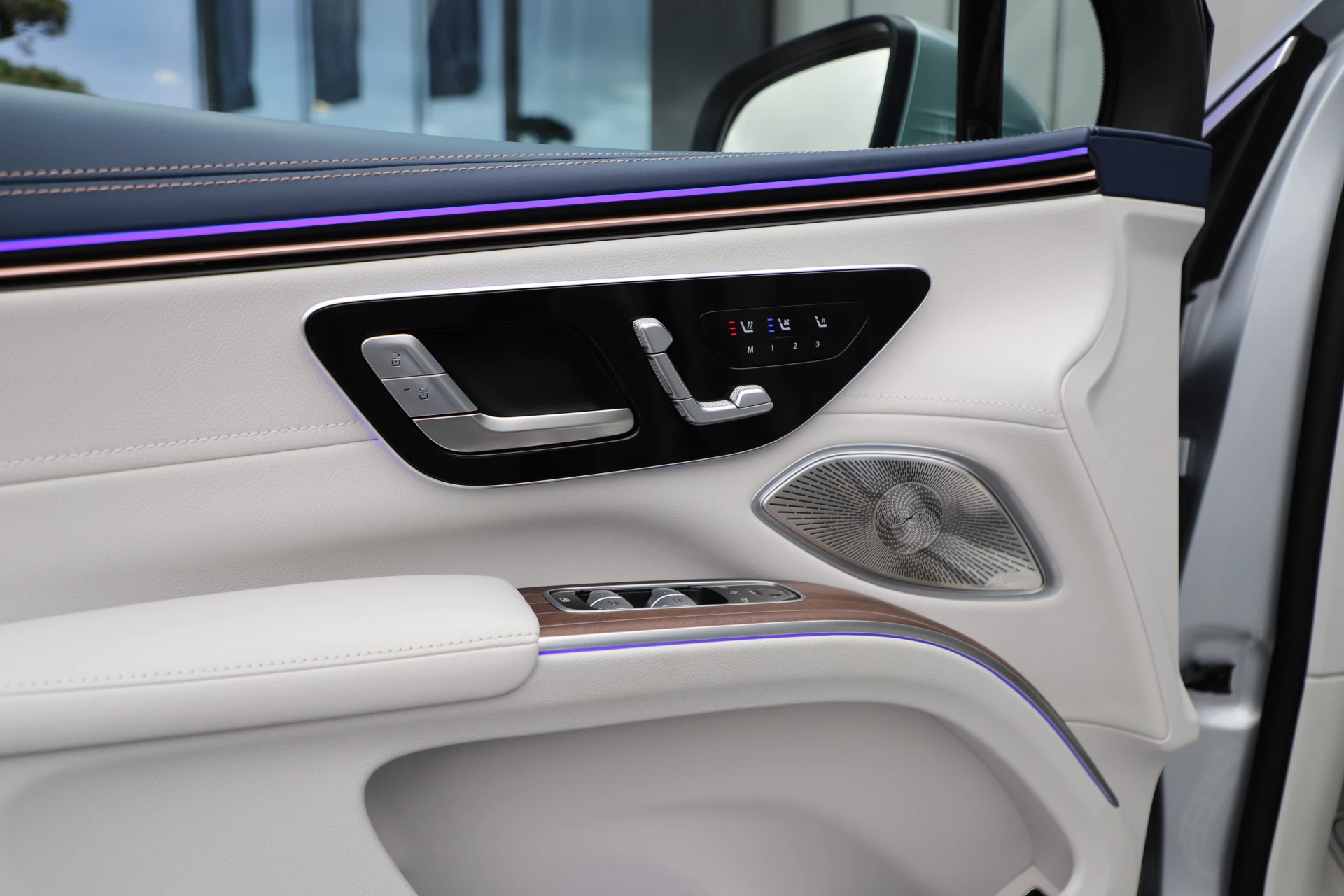 Hoofdafbeelding Mercedes-Benz EQS