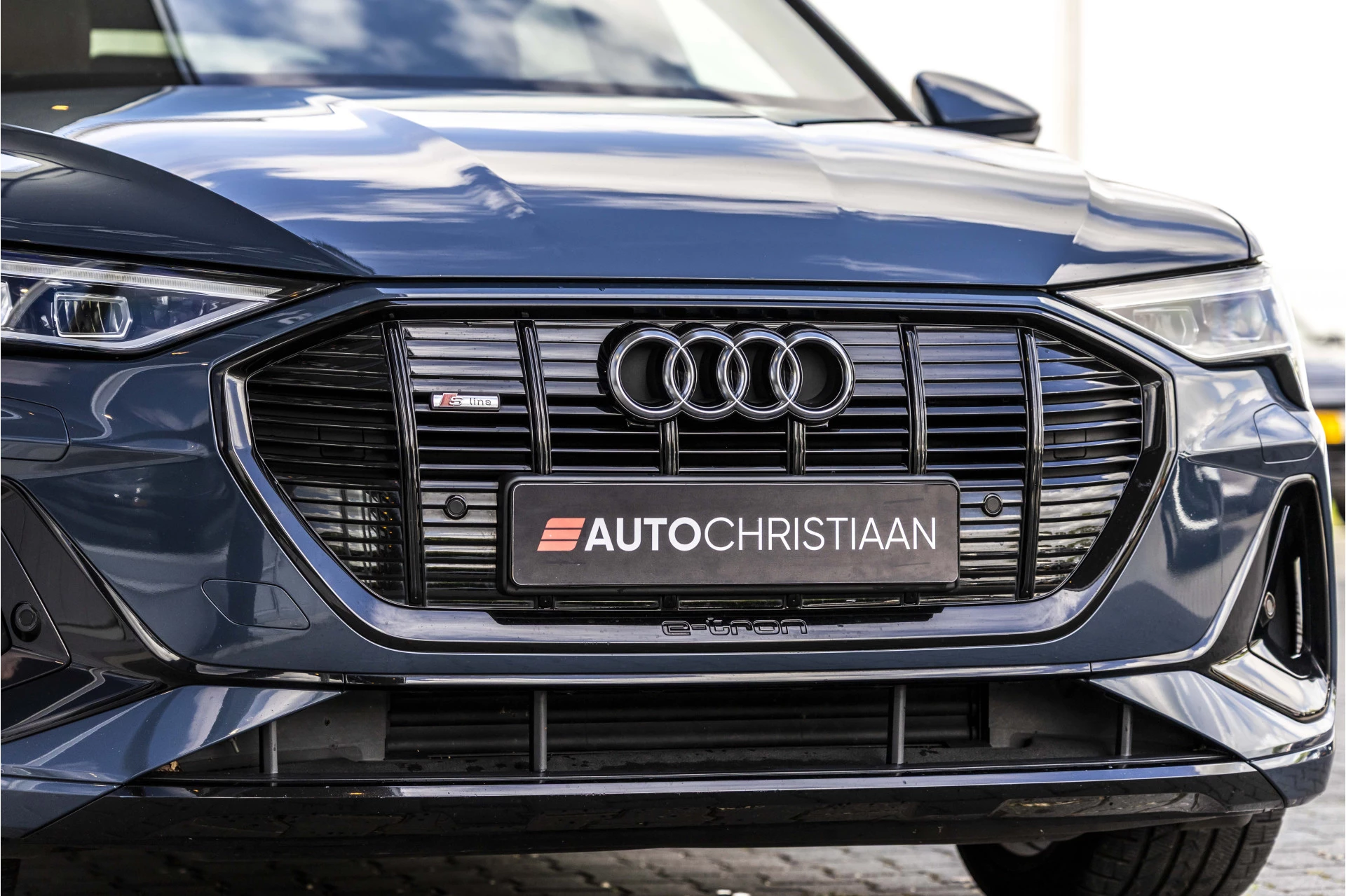 Hoofdafbeelding Audi e-tron
