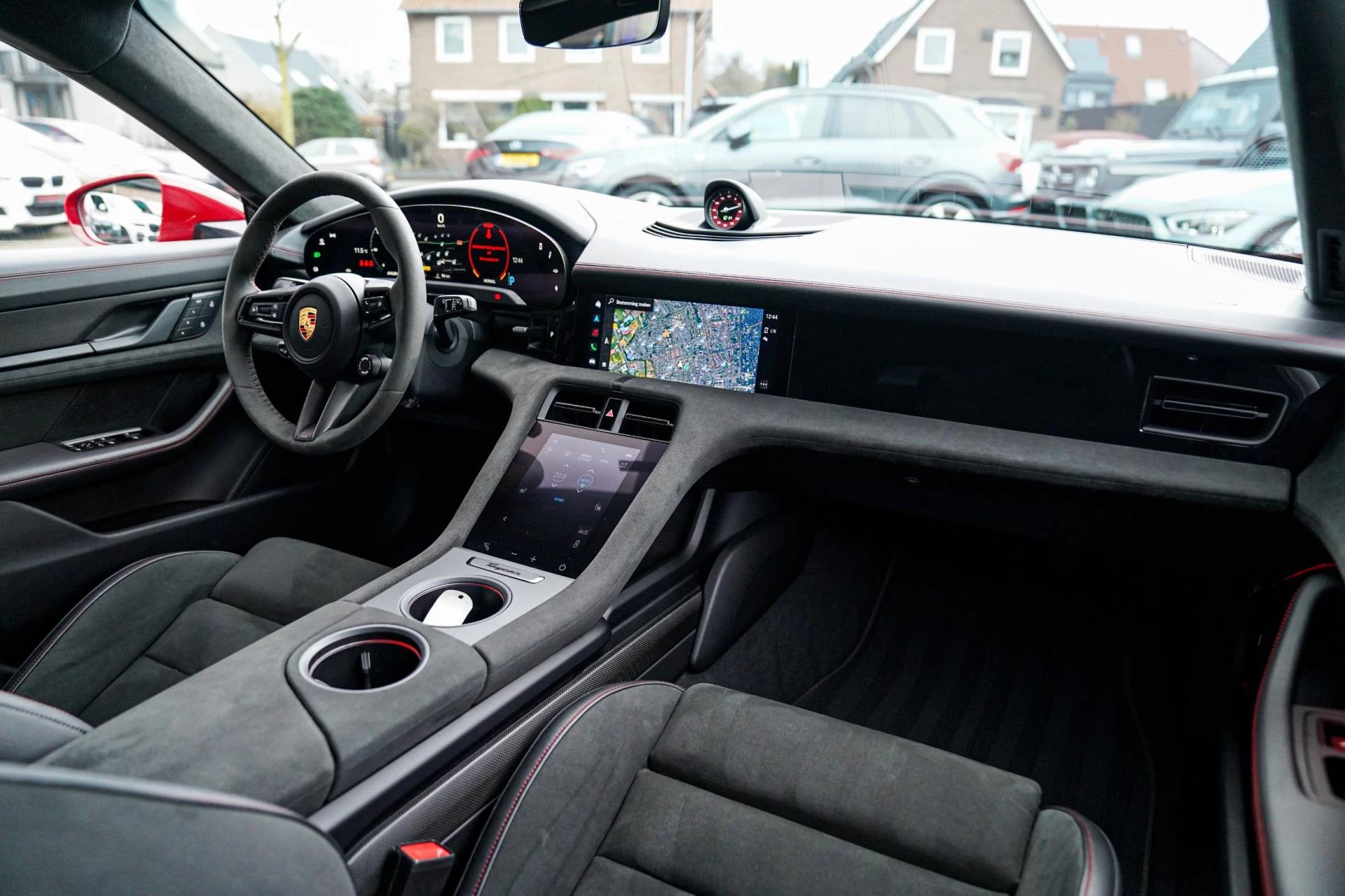 Hoofdafbeelding Porsche Taycan