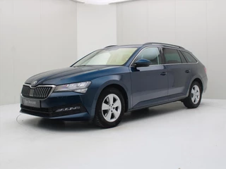Skoda Superb Combi 1.5 TSI ACT 150PK 6-Bak Ambition Business [ CARPLAY+TREKHAAK+STOELVERWARMING+ELEK. STOEL+PDC ]
