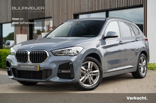 BMW X1 sDrive18i High Executive M Sport - M Pakket - Stoelverwarming - Adaptieve cruise control - Elektrische achterklep - Shadow pakket - Sportstoelen - Dealer onderhouden - Parkeercamera - Parkeersensoren -
