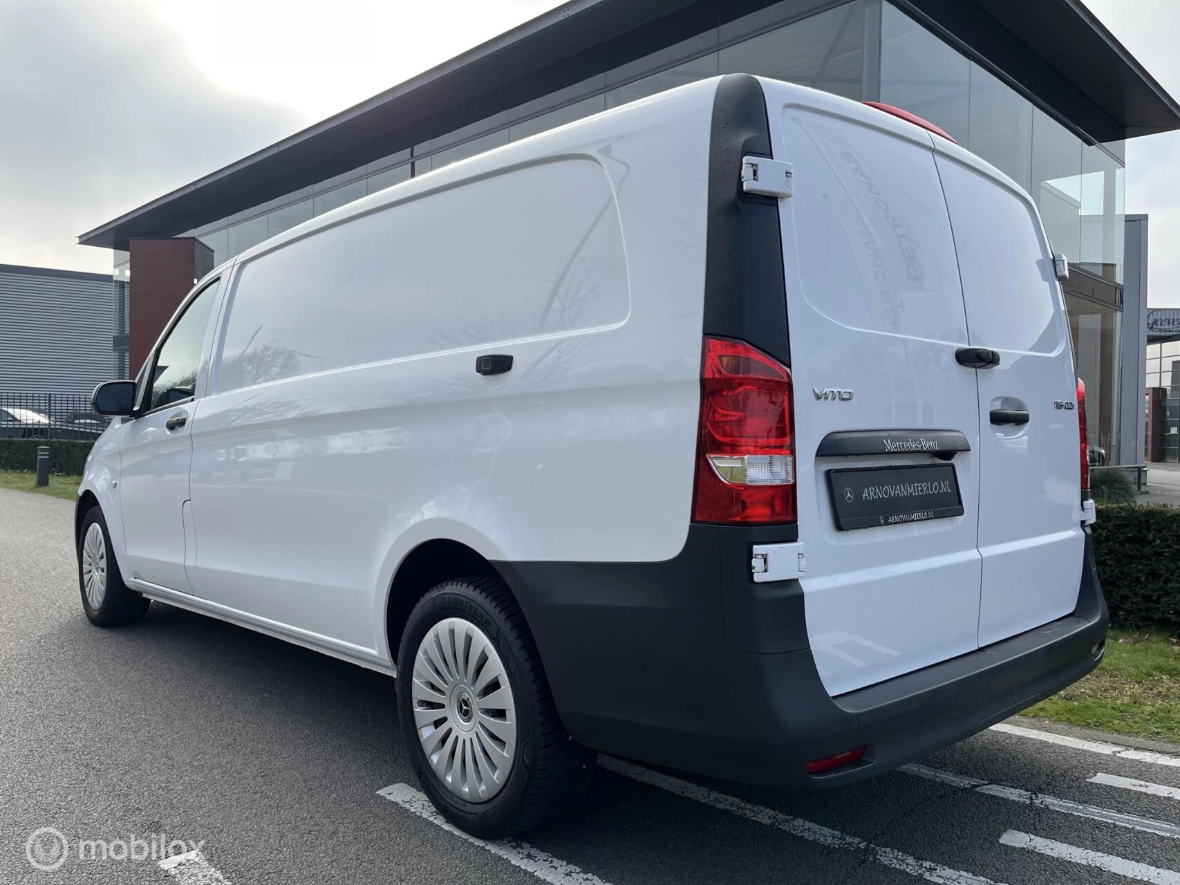 Hoofdafbeelding Mercedes-Benz Vito