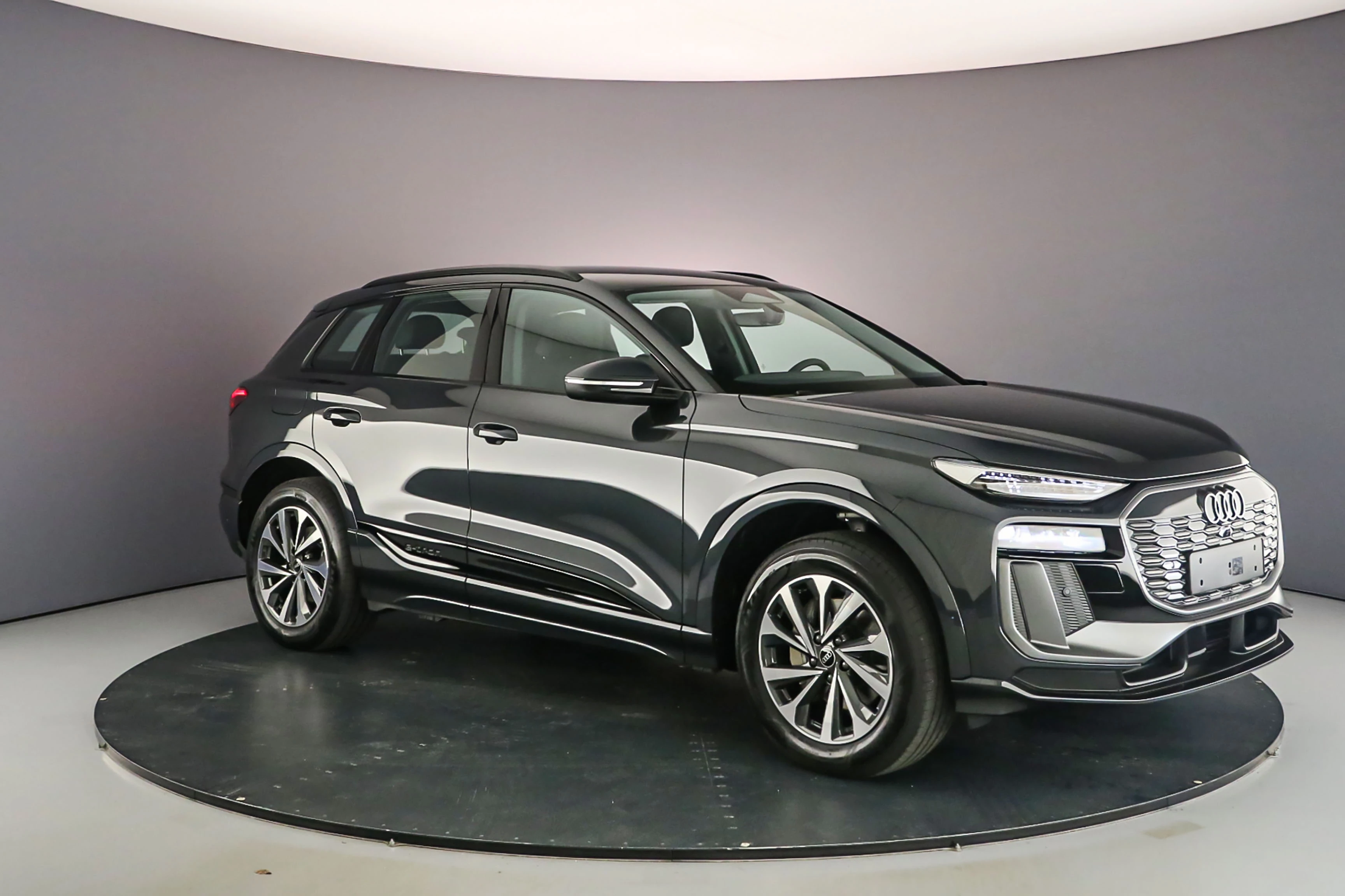 Hoofdafbeelding Audi Q6 e-tron