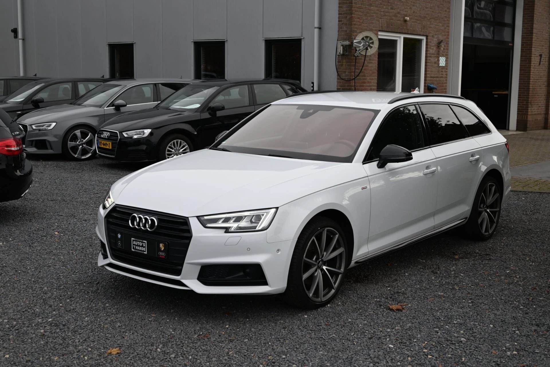 Hoofdafbeelding Audi A4